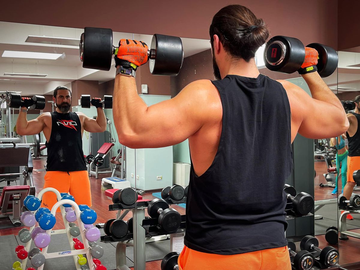 Antrenor cu 20 de ani de experiență în fitness: „90% dintre influencerii de health nu sunt curați!” + Care e „cel mai puternic aliment”