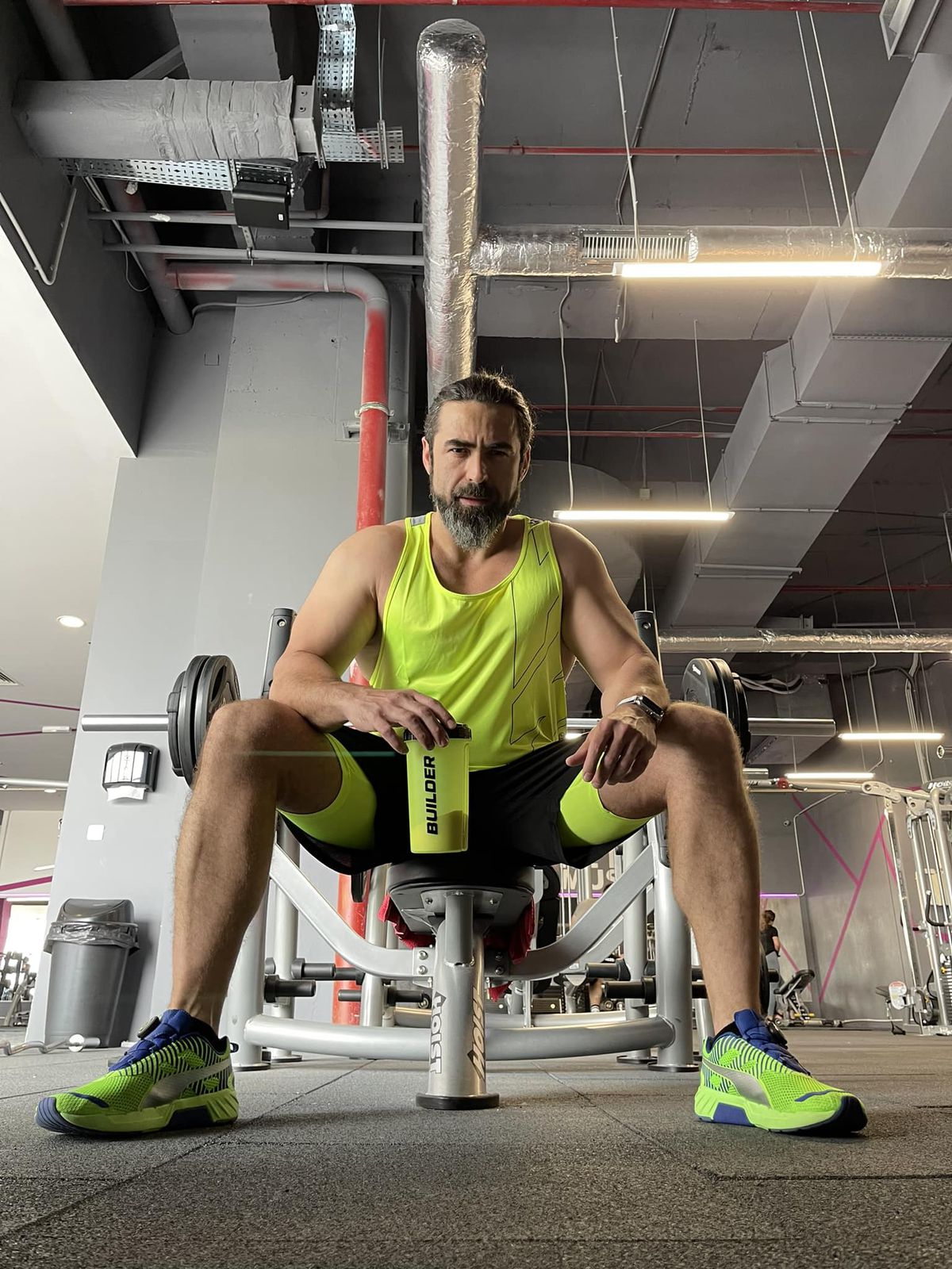 Antrenor cu 20 de ani de experiență în fitness: „90% dintre influencerii de health nu sunt curați!” + Care e „cel mai puternic aliment”