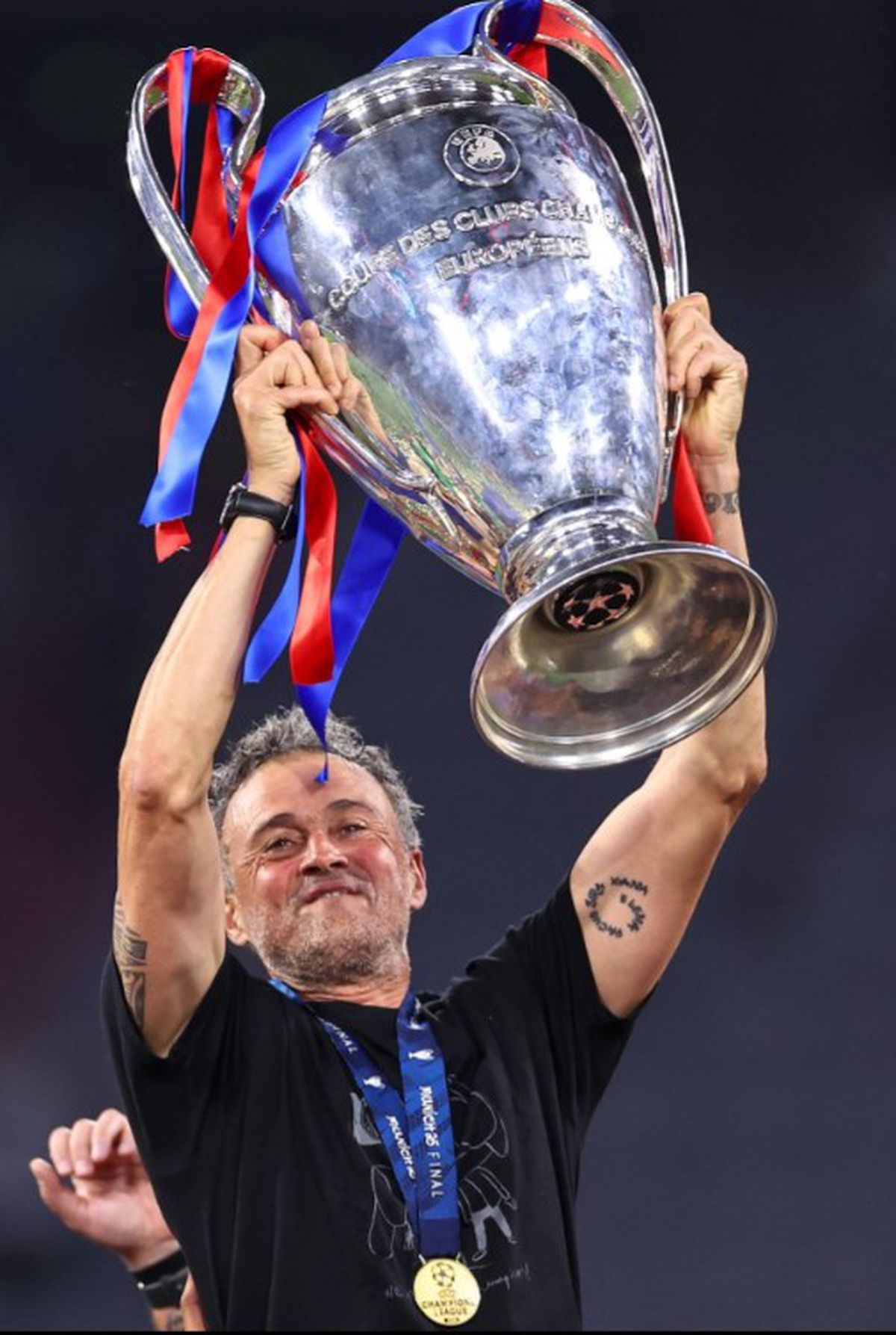 Antrenorul lui PSG, Luis Enrique, a suferit un accident cu bicicleta