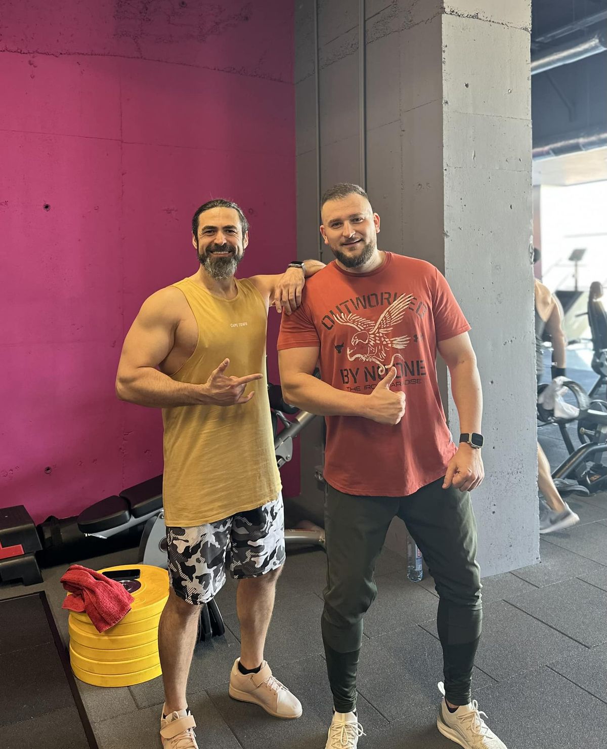 Antrenor cu 20 de ani de experiență în fitness: „90% dintre influencerii de health nu sunt curați!” + Care e „cel mai puternic aliment”