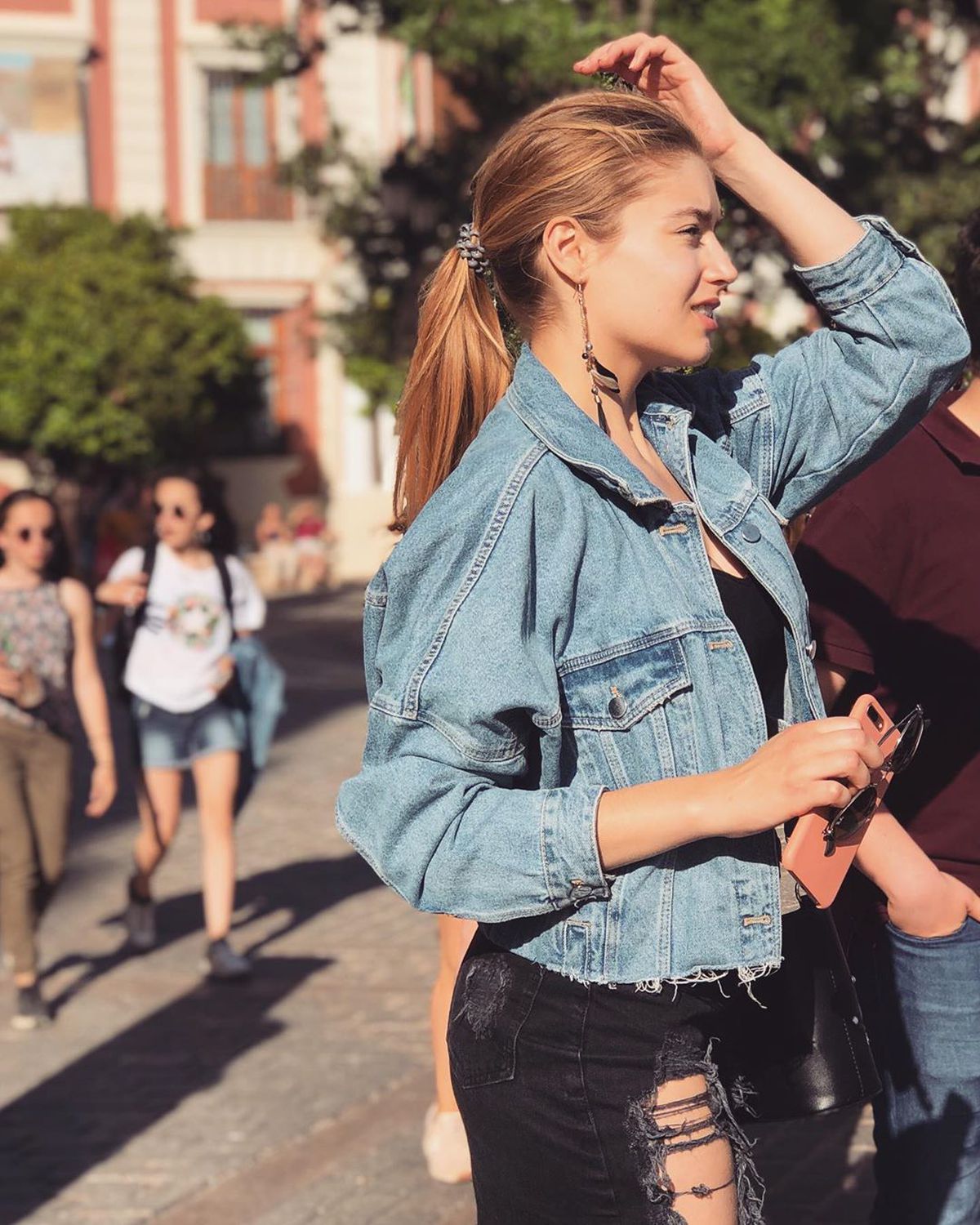 FOTO Aleix Garcia vine în România cu o bombă sexy » Fostul jucător al lui Manchester City se iubește cu o moldoveancă!