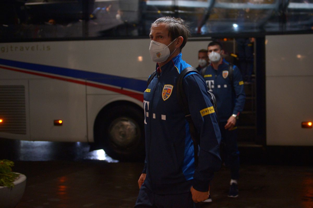 ISLANDA - ROMÂNIA. Hărți, psihologie, secretomanie » Dezvăluiri din vestiarul naționalei: cum stabilește Rădoi echipa de start cu Islanda