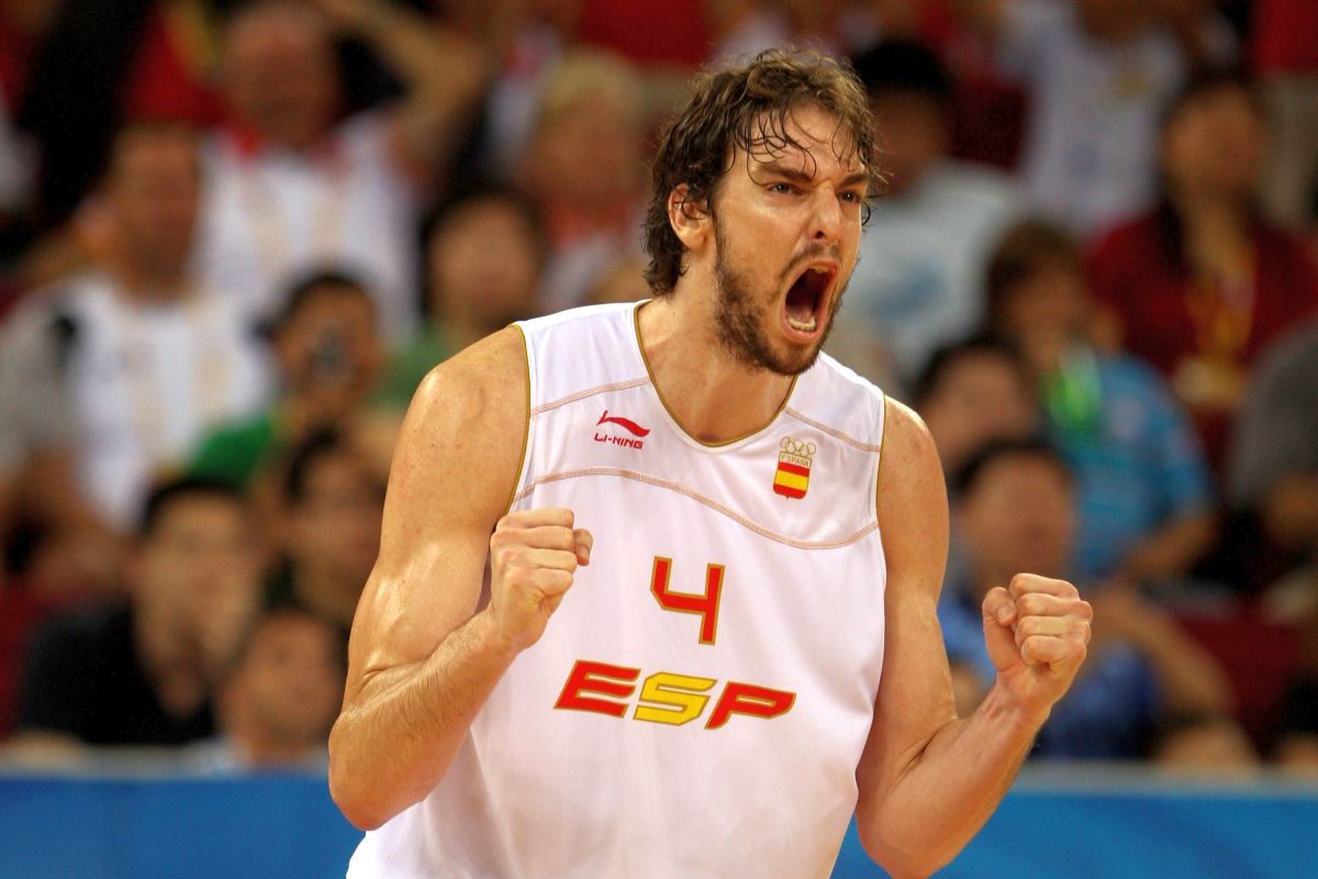 Pau Gasol și-a anunțat retragerea în lacrimi: „Am vrut să-mi termin cariera pe teren, nu accidentat și chinuit de operații” » Bornele unei cariere de excepție