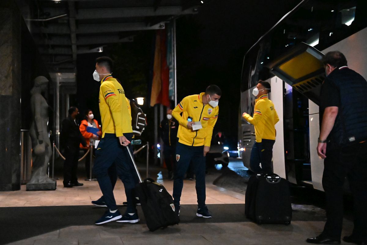 Naționala României a ajuns în Germania » Imagini de la sosire