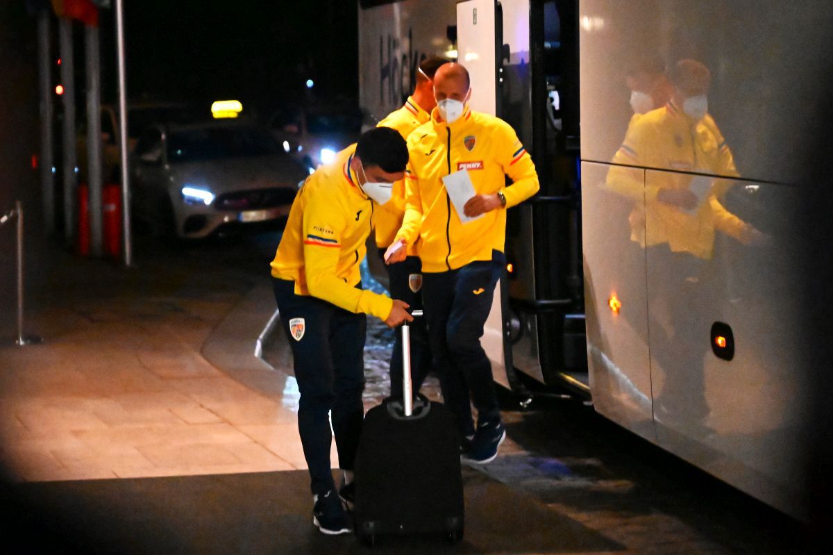 Naționala României a ajuns în Germania » Imagini de la sosire