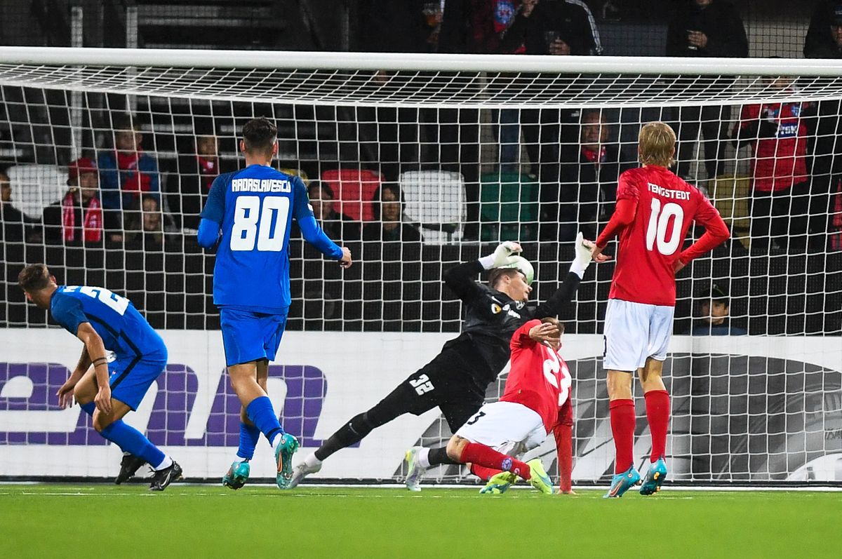 Târnovanu, după ce a încasat 5 goluri din 5 șuturi pe poartă: „Nu credeam că FCSB poate trăi așa ceva vreodată”