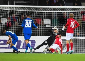 Târnovanu, după ce a încasat 5 goluri din 5 șuturi pe poartă: „Nu credeam că FCSB poate trăi așa ceva vreodată”