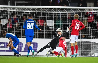 Târnovanu, după ce a încasat 5 goluri din 5 șuturi pe poartă: „Nu credeam că FCSB poate trăi așa ceva vreodată”