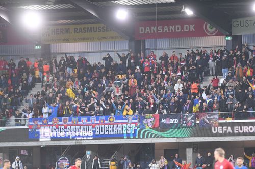 Silkeborg - FCSB | „Rușine!” au strigat fanii români în repriza a doua, după ce tabela a arătat 4-0 pentru gazde!
