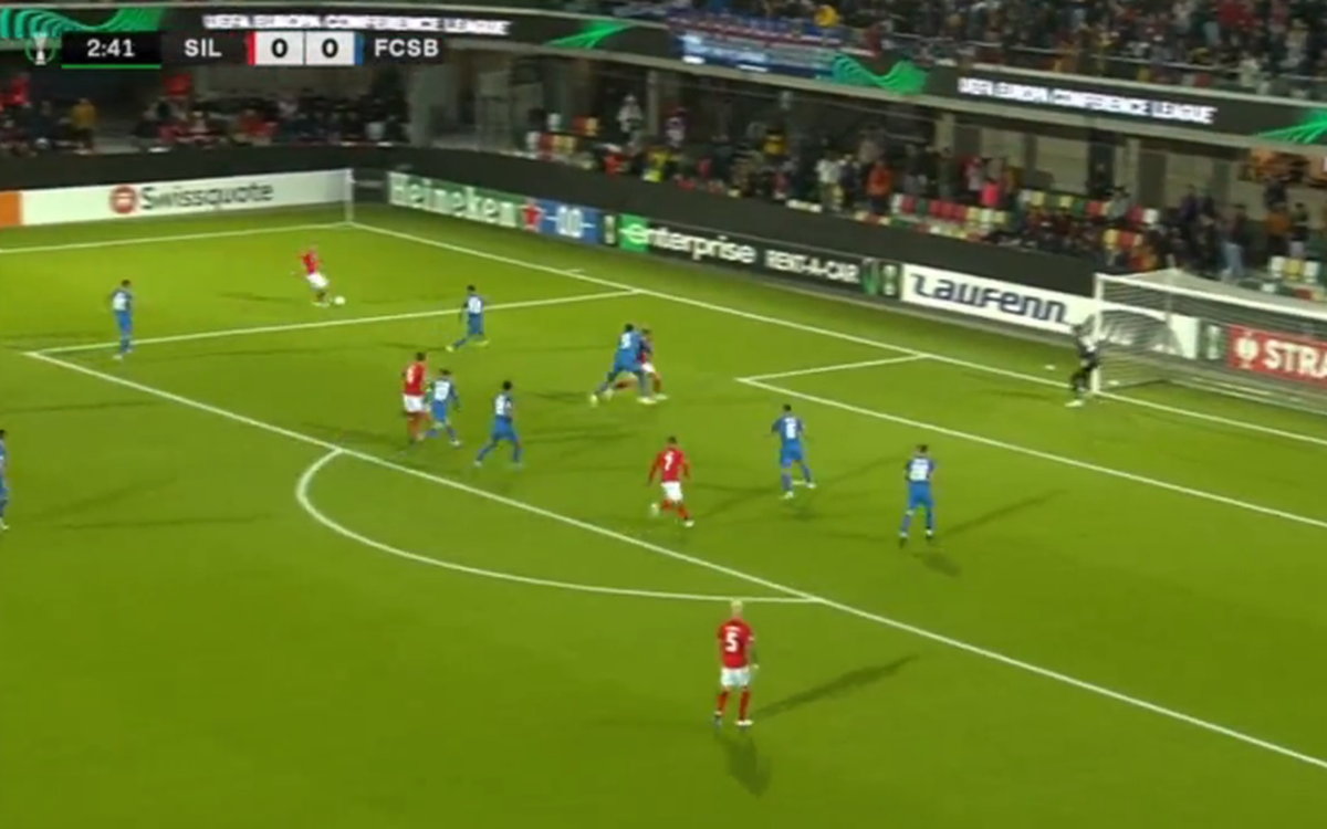 Erori în lanț la primul gol primit de FCSB în Danemarca