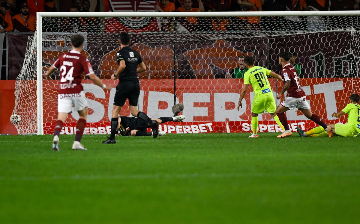 Concluziile lui Bergodi, după Rapid - Iași 3-2: „Știu care e mentalitatea în Giulești, trebuie să mai lucrăm”