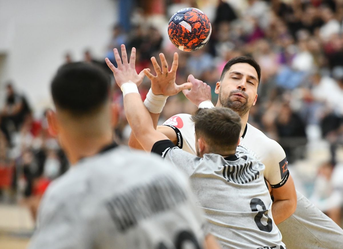 Dinamo - Steaua, handbal