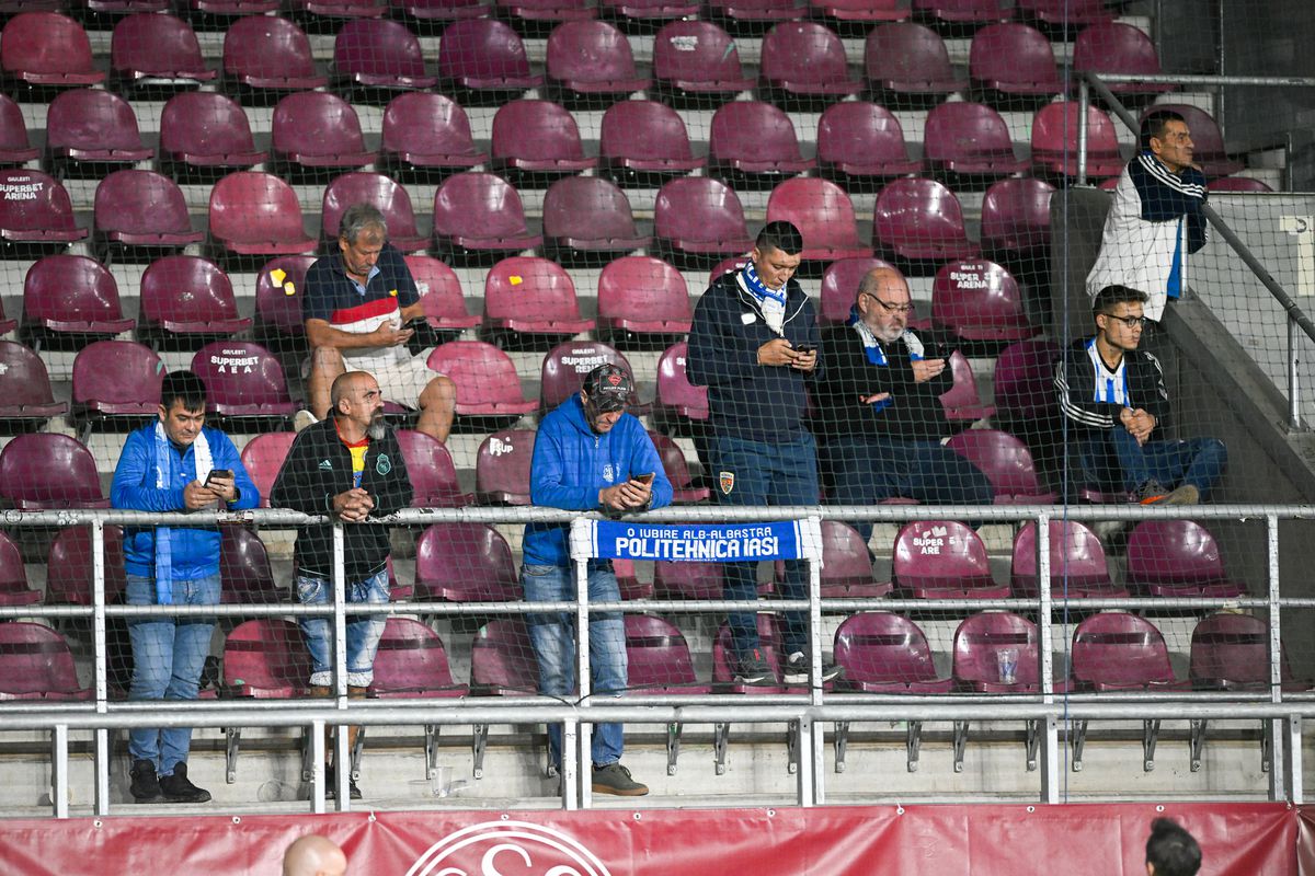 Grozavu, impresionat de Rapid: „O echipă cu jucători de clasă” + Pe cine laudă: „Fantastic! Un profesionist desăvârșit”