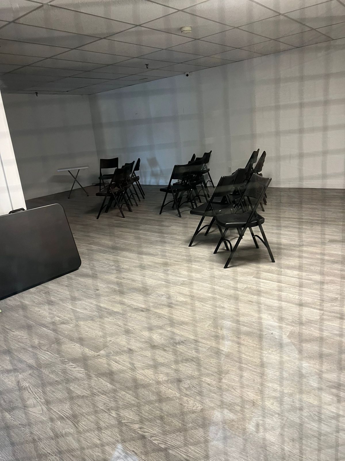 Cine a produs suplimentul contaminat pe care Mouratoglou i l-a oferit lui Halep: firma e într-un mic depozit, iar fabrica nu există!