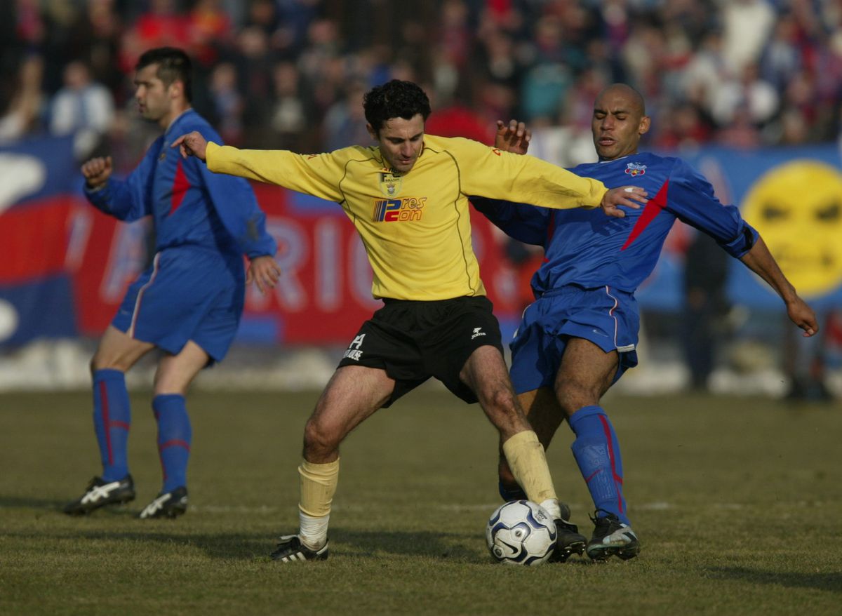 „Mai întâi a ieșit burta din avion. După, Jardel” » A înfruntat marele Inter la Brașov, a fost dorit de Dinamo sau Rapid și a trăit un episod halucinant: „Antrenorul a venit cu 3-4 plicuri în vestiar”