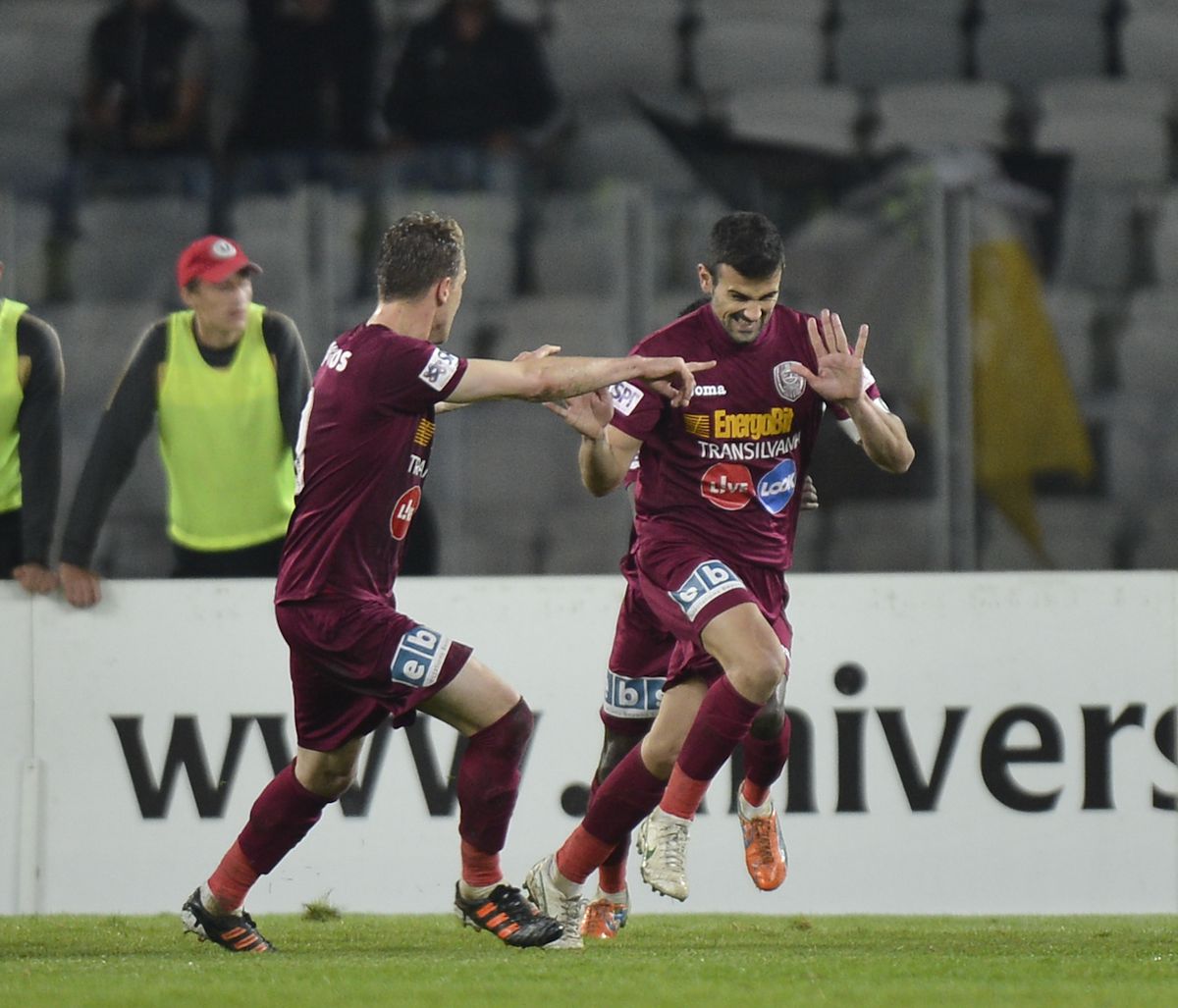 Adrian Porumboiu intervine în cazul „Valiza 2.0”: „Eu și Gigi puteam să trimitem două vagoane de bani. Toată lumea era cu CFR-ul”