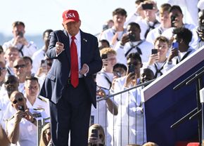 Donald Trump a decis când va avea loc Gala UFC de la Casa Albă: în ziua în care va împlini 80 de ani