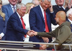 Pep Guardiola a reacționat după ce i-a depășit pe Sir Alex Ferguson și Arsene Wenger: „O să-i invit la cină”
