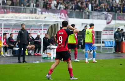 BOMBA lui Astrit Selmani! Ce „bijuterie”: GOL de la mijlocul terenului