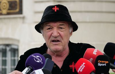 Gigi Becali a pus ochii pe jucătorul Craiovei și a vrut să facă o comparație, dar s-a oprit brusc: „Lasă, nu mai zic...”