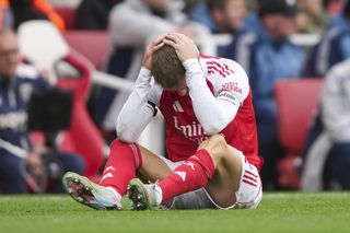Accidentare dură pentru căpitanul lui Arsenal » Cât va lipsi Martin Odegaard