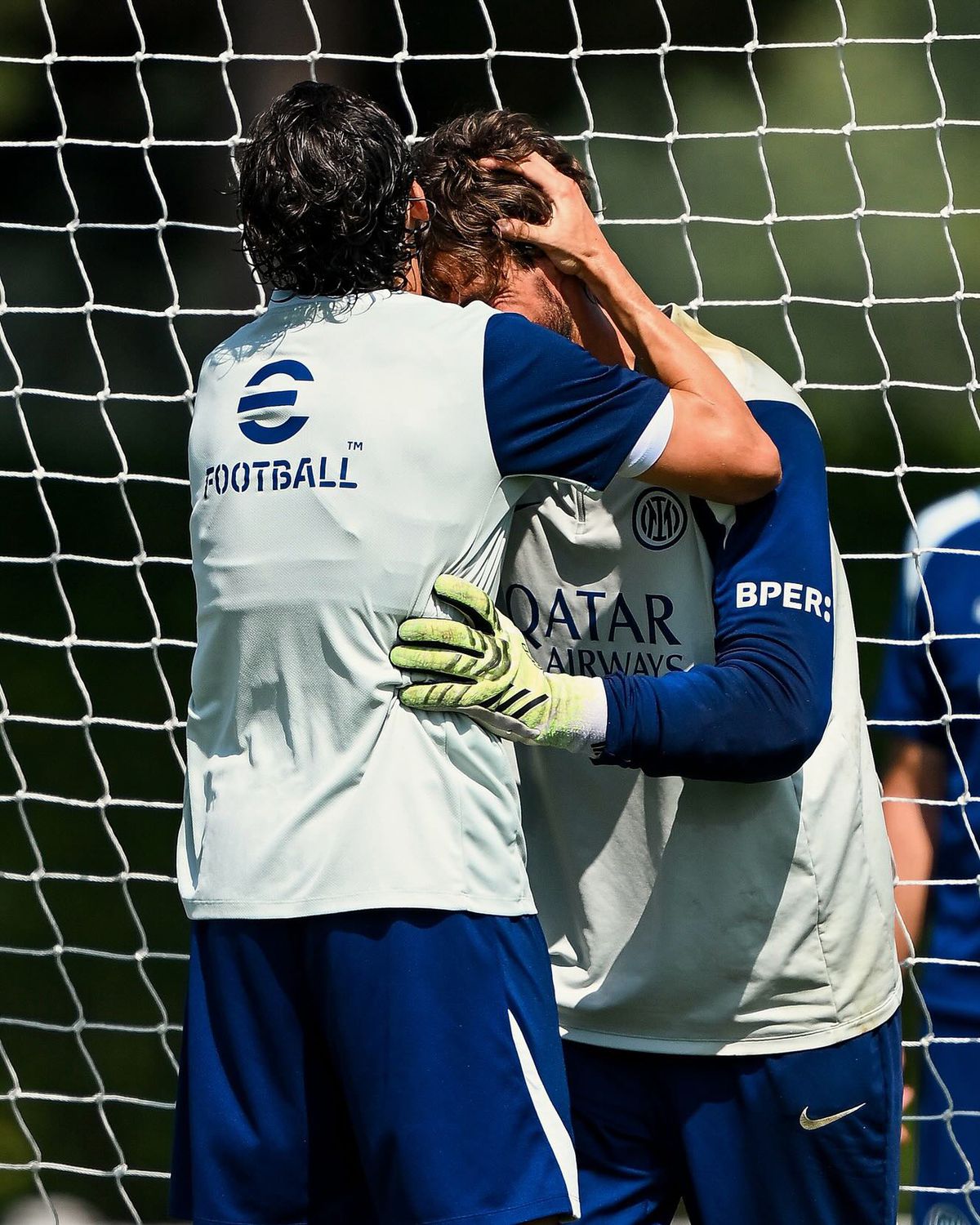 Imagini de la antrenamentele lui Chivu la Inter