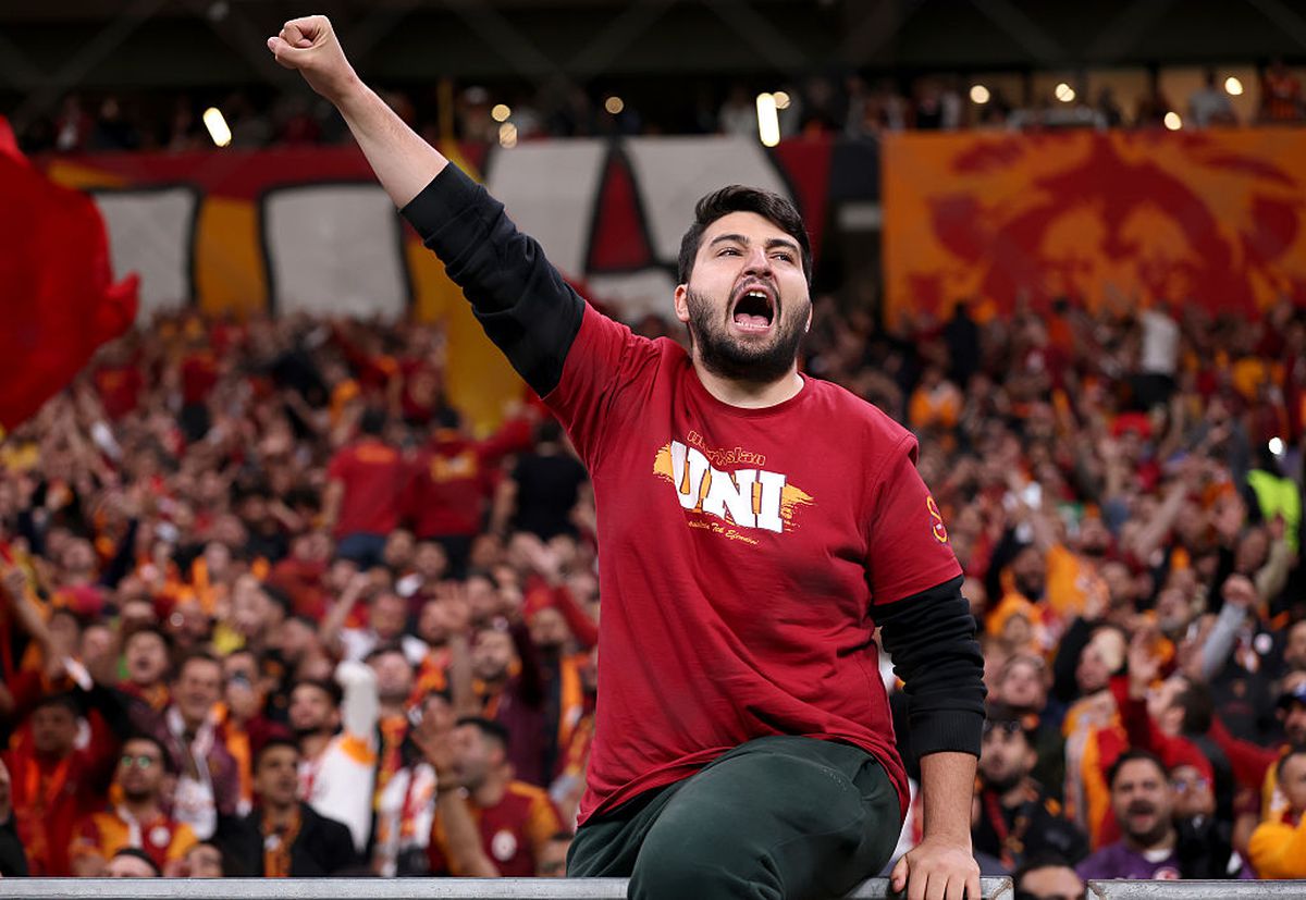 Ovidiu Ioanițoaia a numit stadionul cu cea mai frumoasă atmosferă din lume: „Am fost peste tot, ca aici nu există! Ai impresia că vin ienicerii și spahiii”