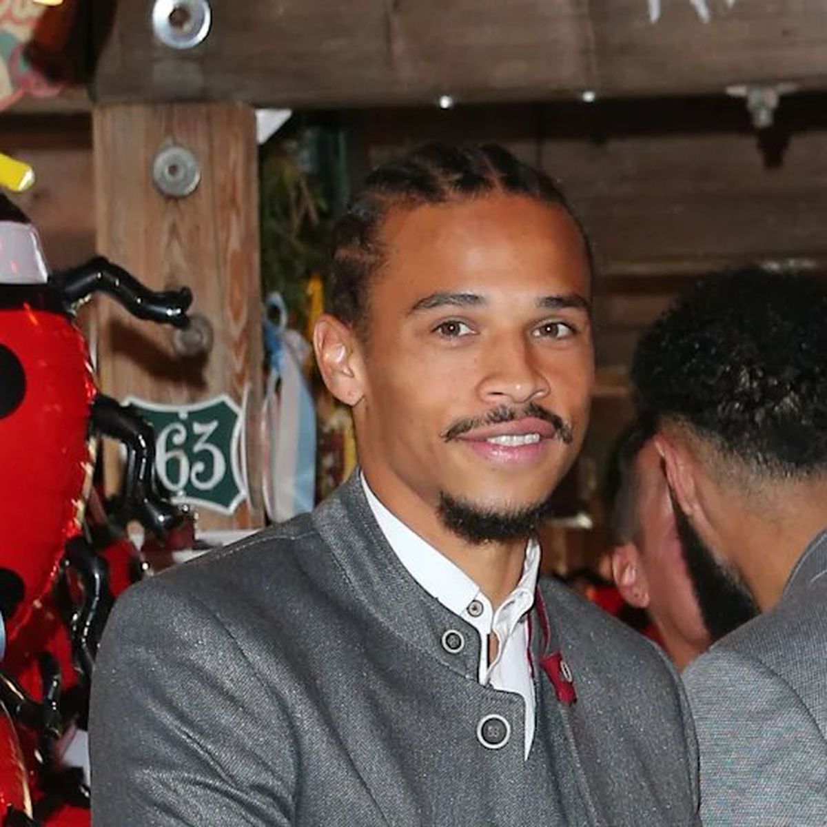 Leroy Sane, implicat într-un scandal la festivalul Oktoberfest » Fanii s-au luat de el