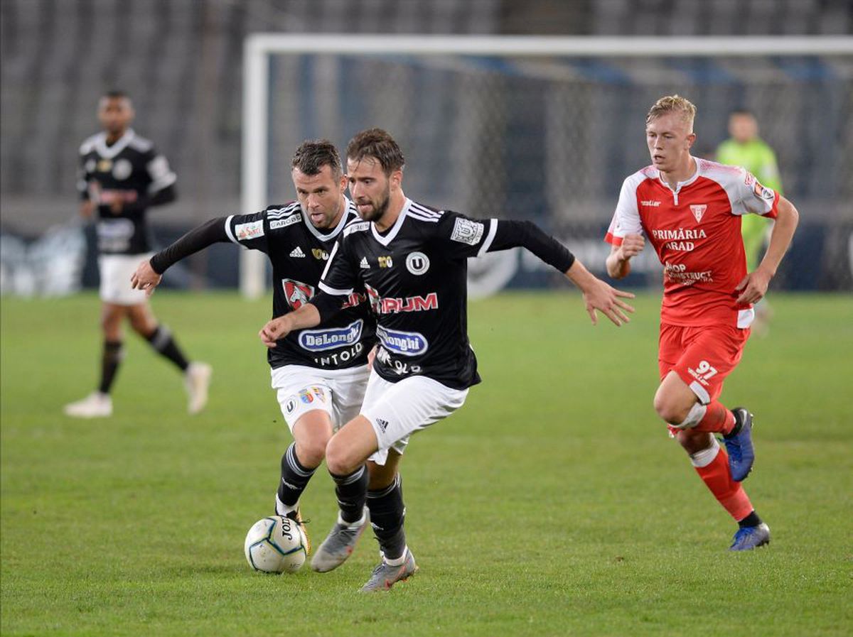 LIGA 2 // FOTO U Cluj, remiză pe final cu UTA! FC Argeș a revenit de la 0-2 cu Reșița și a câștigat spectaculos