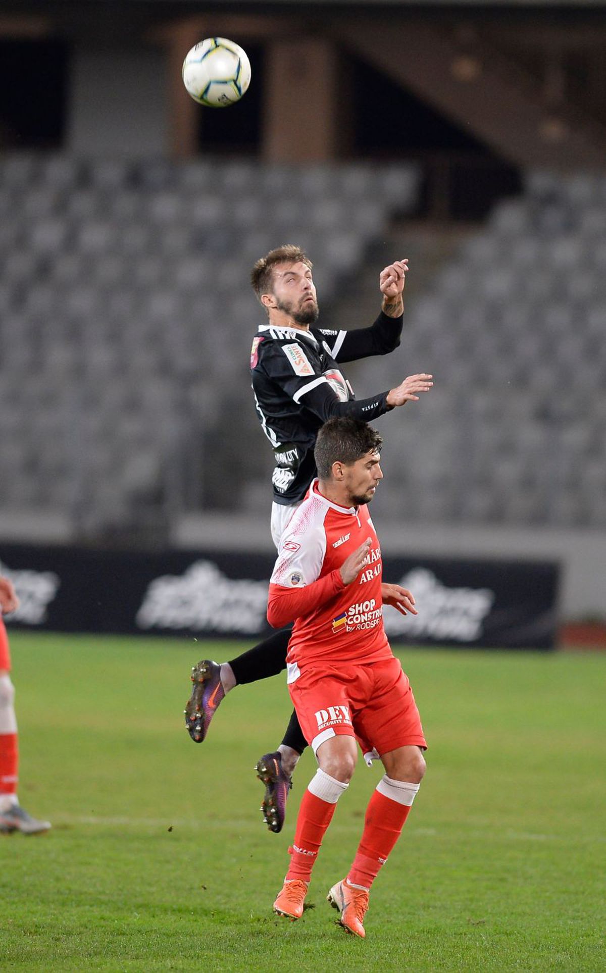 LIGA 2 // FOTO U Cluj, remiză pe final cu UTA! FC Argeș a revenit de la 0-2 cu Reșița și a câștigat spectaculos