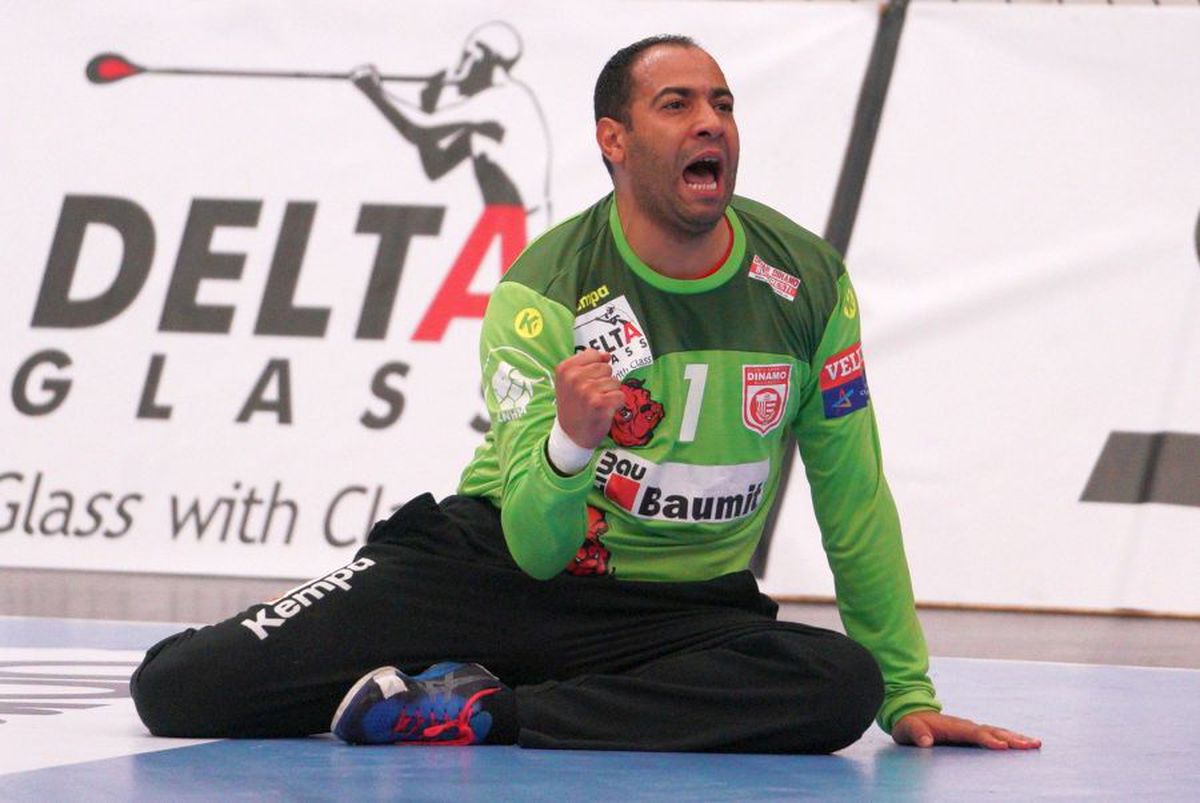 Dinamo - Kadetten Schaffhausen 27-26 // FOTO + VIDEO Victorie importantă pentru „dulăi”, după o repriză secundă electrizantă