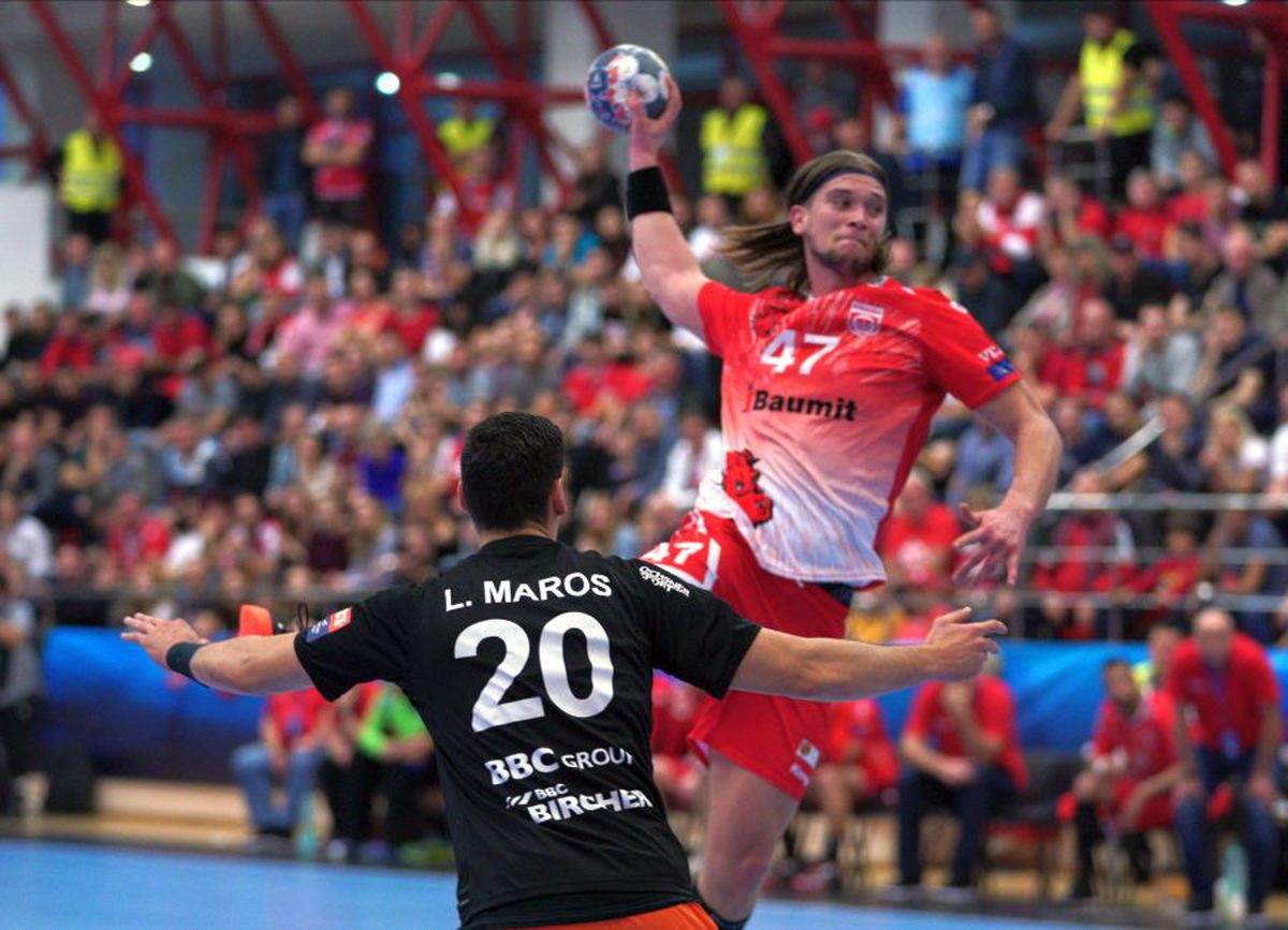 Dinamo - Kadetten Schaffhausen 27-26 // FOTO + VIDEO Victorie importantă pentru „dulăi”, după o repriză secundă electrizantă