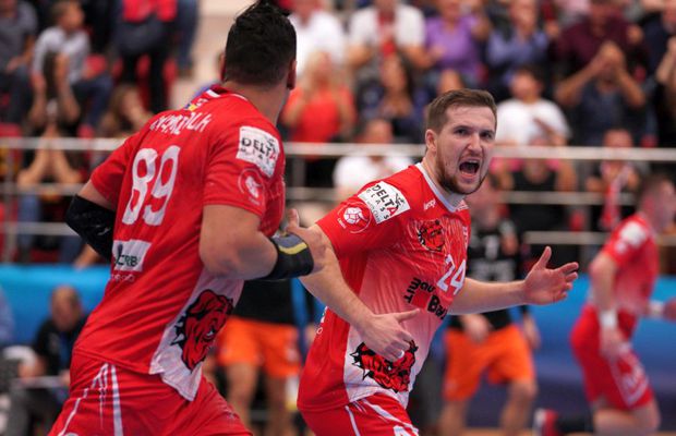 Dinamo - Kadetten Schaffhausen 27-26 // FOTO + VIDEO Victorie importantă pentru „dulăi”, după o repriză secundă electrizantă