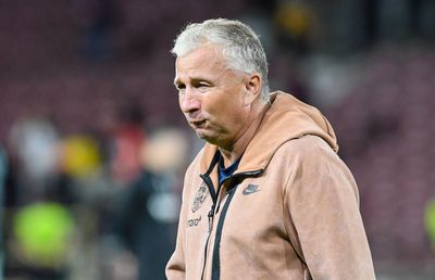 „Bă, cum să dai un gol într-un an?” » Discuția lui Petrescu cu noul atacant de la CFR + ce se întâmplă cu Yeboah