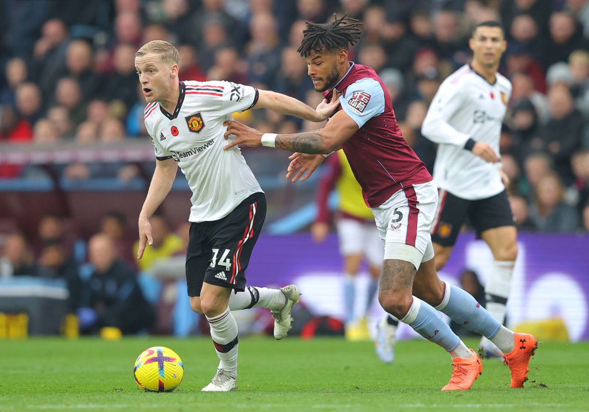 Aston Villa - Manchester United