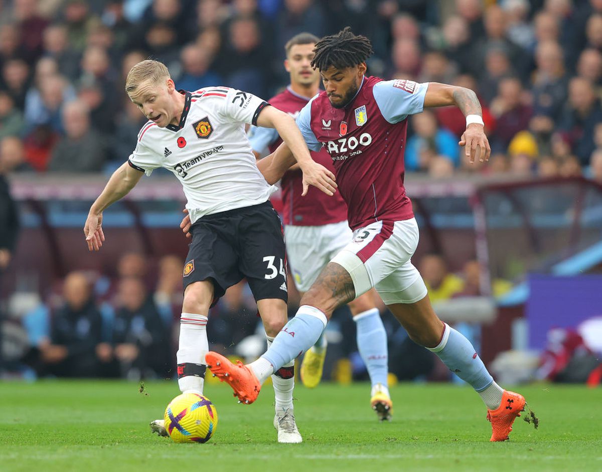 Aston Villa - Manchester United
