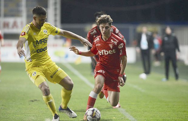 Clubul din Liga 1 aflat pe marginea prăpastiei: „Bătaie de joc, cerșim în stânga și în dreapta! Am ajuns să iau pastile”