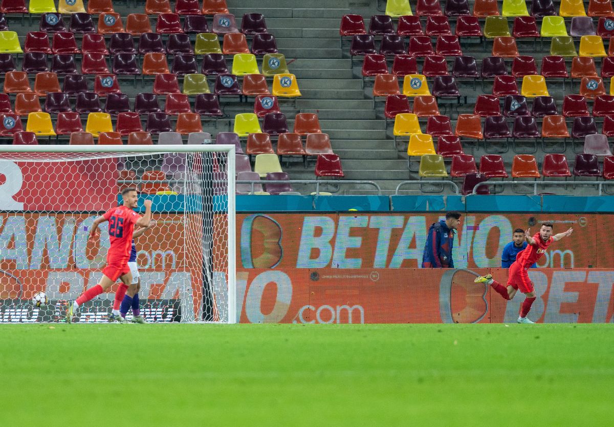 Mihai Stoica, autoironie și atac la Săpunaru după FCSB - Rapid: „Mai bine valet la palat / Decât la gol crăcănat”