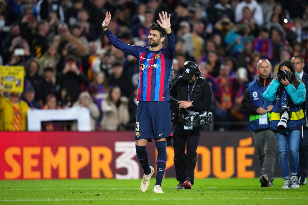 Gerard Pique, în lacrimi după ultimul meci pentru Barcelona