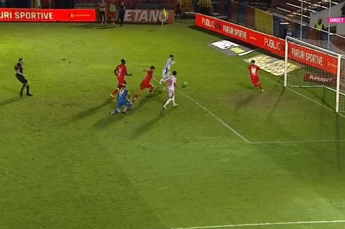 Ratare monumentală în UTA - Dinamo » Faza care putea schimba soarta meciului