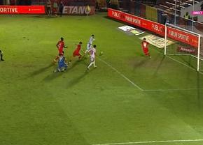 Ratare monumentală în UTA - Dinamo » Faza care putea schimba soarta meciului