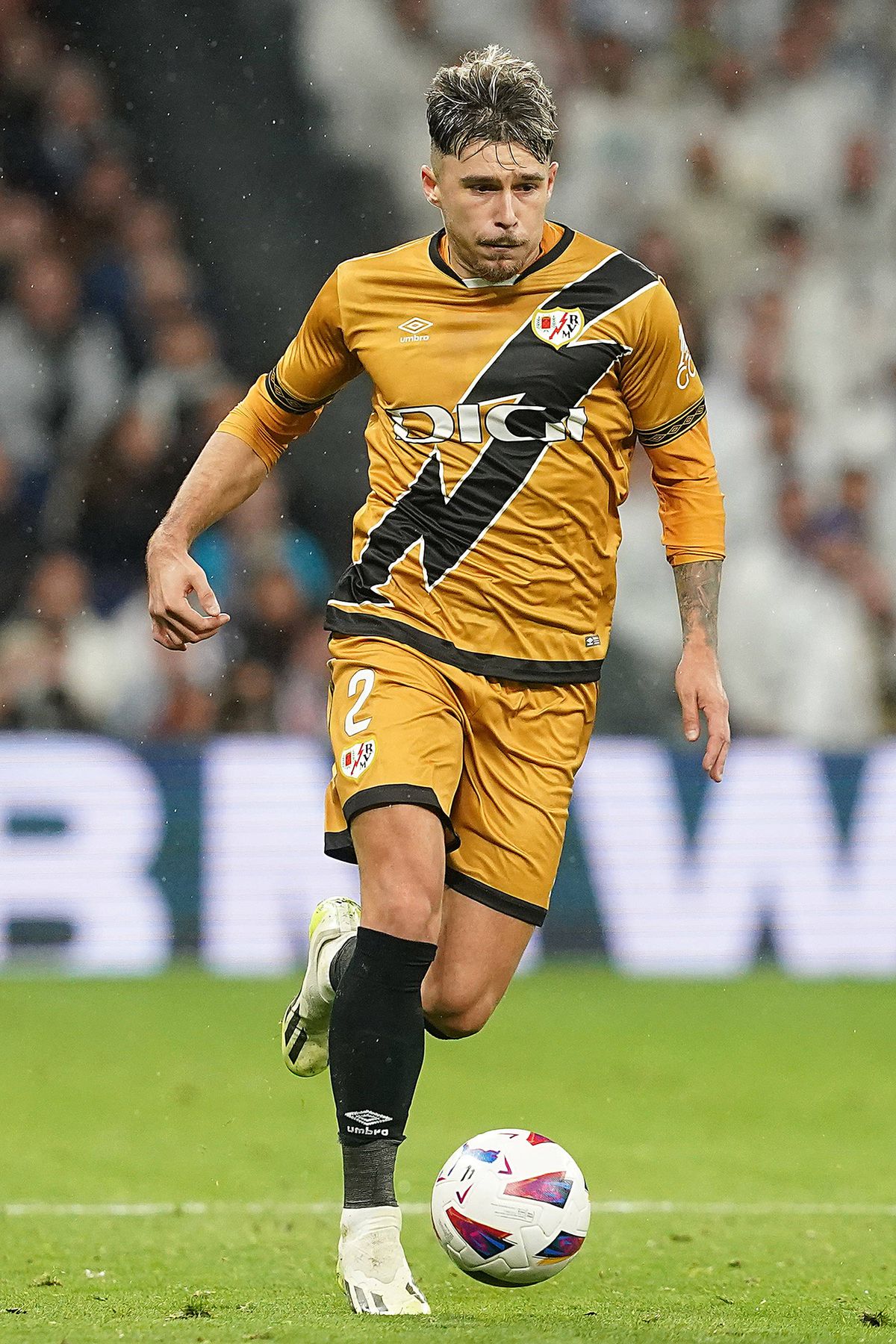 Vinicius, subiect de glume pe internet după ce a fost anihilat de Andrei Rațiu! Cele mai tari meme după Real Madrid - Rayo Vallecano