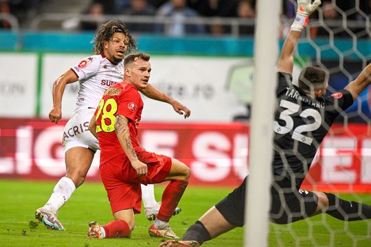 Papeau a înscris un gol superb în FCSB - Rapid 1-2 // foto: Raed Krishan, GSP