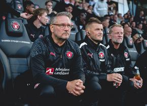 ADN de Mr. Perfect » Potretul lui Thomas Thomasberg, antrenorul lui FC Midtjylland: a trecut de la badminton la fotbal și e „maestru” al comunicării