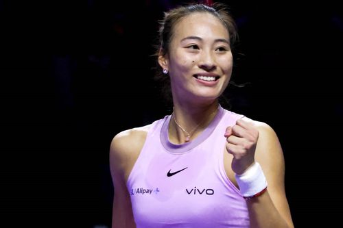 Qinwen Zheng sărbătorește victoria Foto: Imago