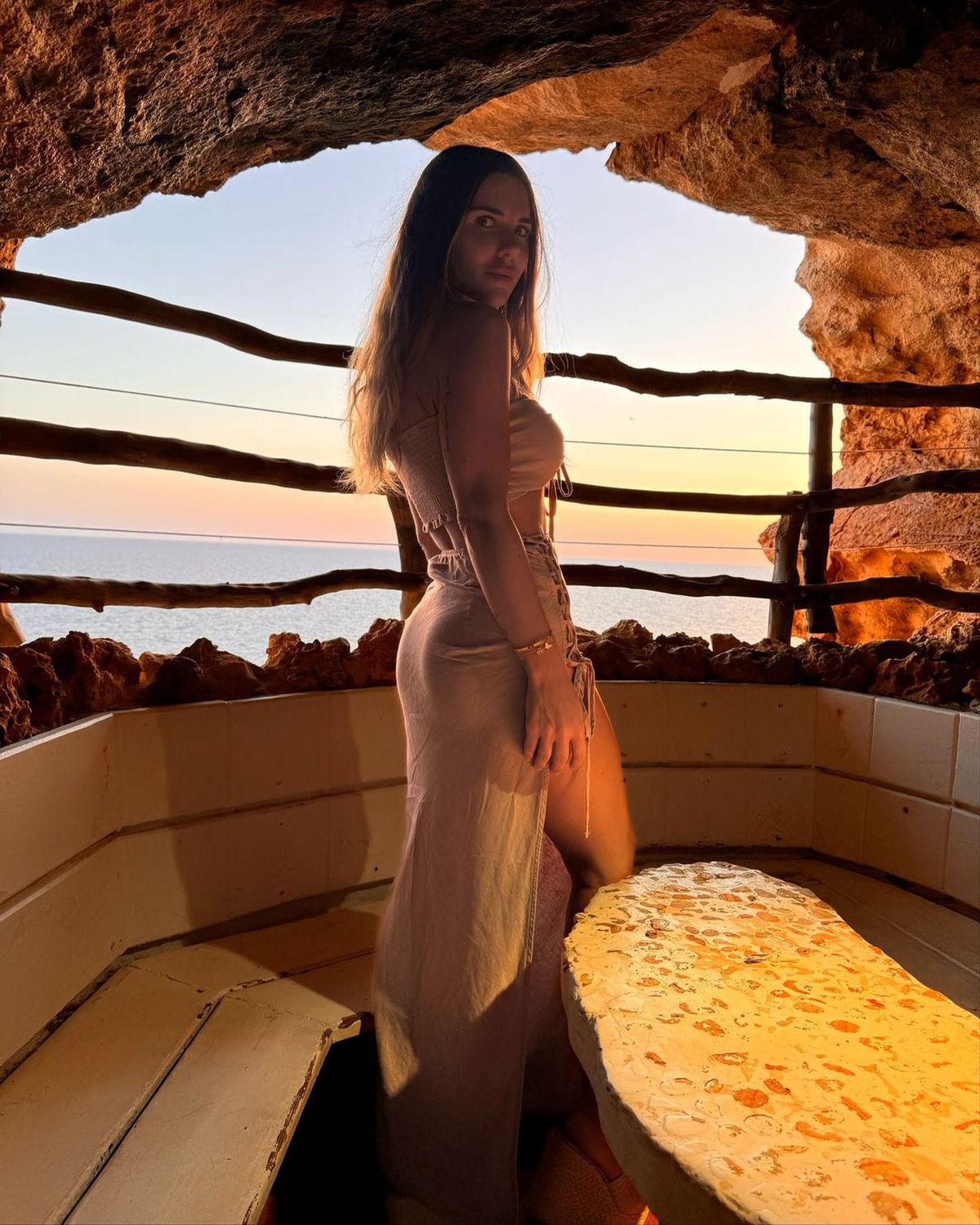 Soția lui Valverde s-a dezbrăcat după golul decisiv din El Clasico, iar imaginile au devenit virale