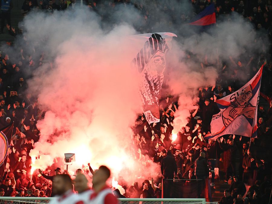 Cine transmite la TV duelul FCSB - Midtjylland