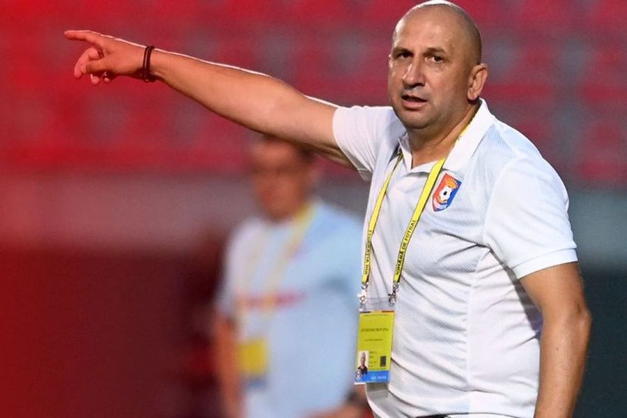 Marius Șumudică, contrat după ultimele acuzații: „Spune cine și ce bagă în venă dacă știi! Rapid nu joacă nimic”