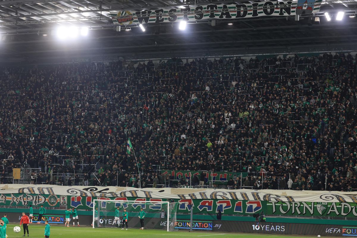 Imagini înainte de Rapid Viena - Craiova