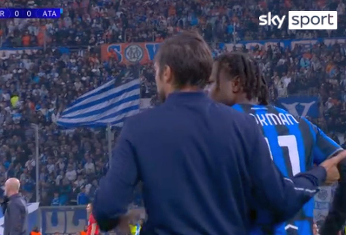 Și-a bruscat jucătorul, iar la 4 zile a fost dat afară!